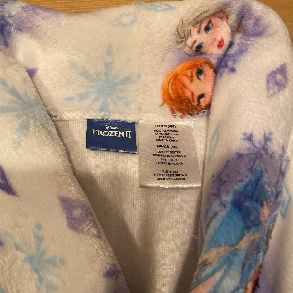 DISNEY FROZEN 2 GIRLS ROBE SIZE 4/5